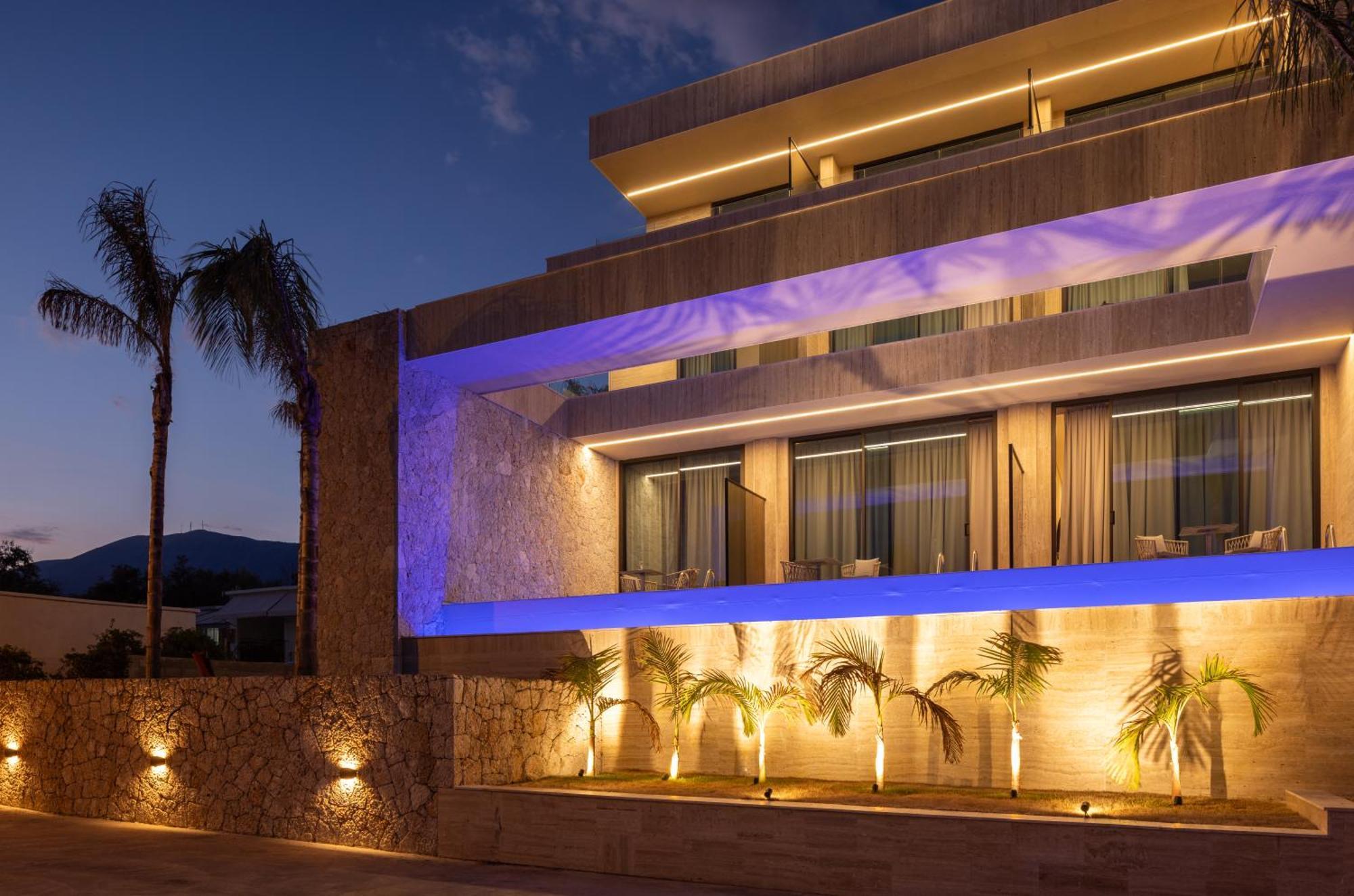 Beyond A Luxury Boutique Hotel Dhërmi Zewnętrze zdjęcie