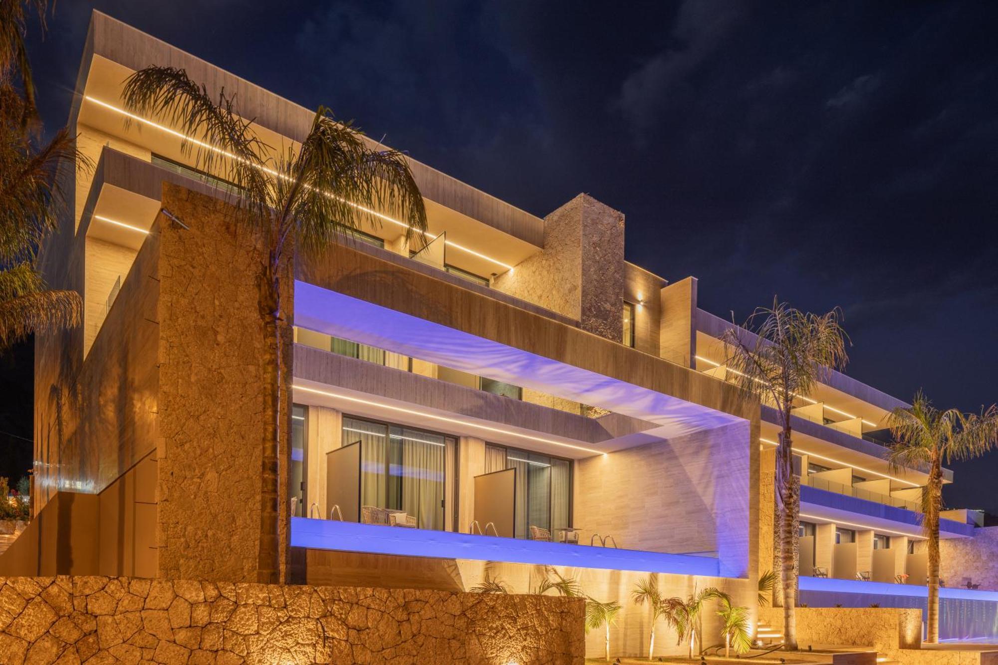 Beyond A Luxury Boutique Hotel Dhërmi Zewnętrze zdjęcie