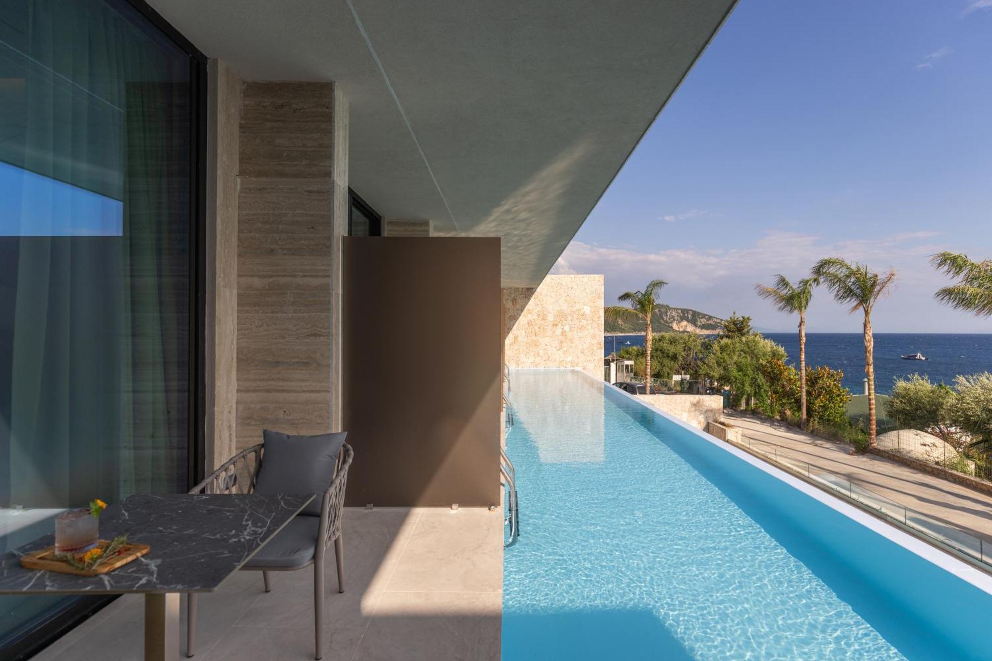 Beyond A Luxury Boutique Hotel Dhërmi Zewnętrze zdjęcie