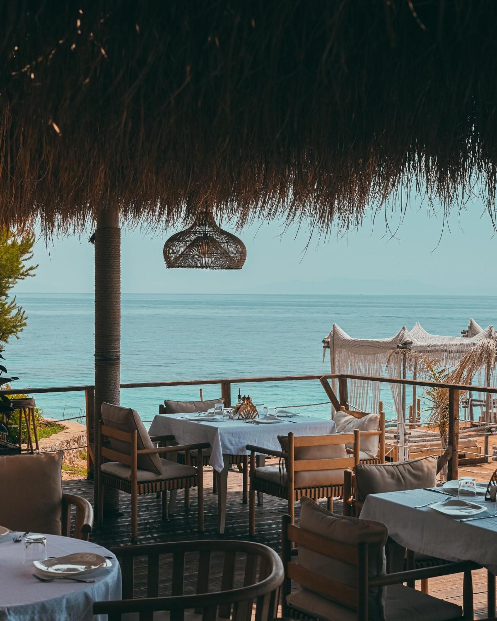 Beyond A Luxury Boutique Hotel Dhërmi Zewnętrze zdjęcie